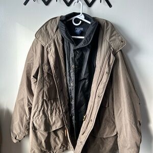 L.L. Bean Green Double Lined Puffer Jacket Size L Mens